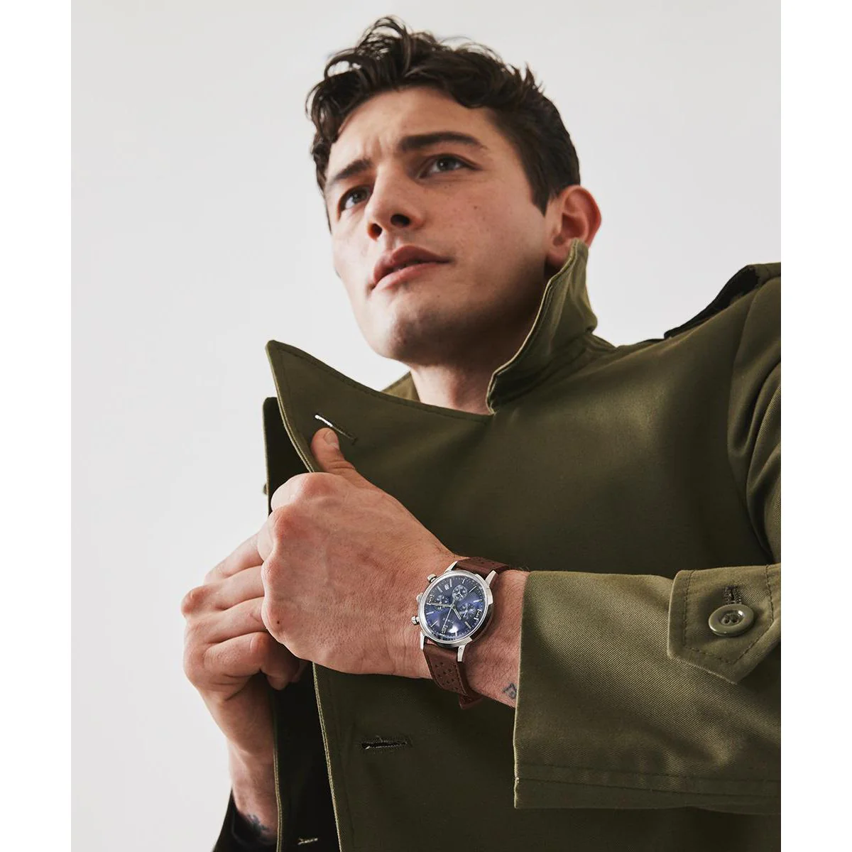 Zegarek na brązowym pasku - Timex Marlin - Image 2
