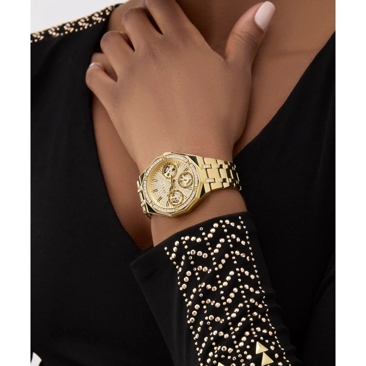 Zegarek na złotej bransolecie - Guess Quinn - Image 6